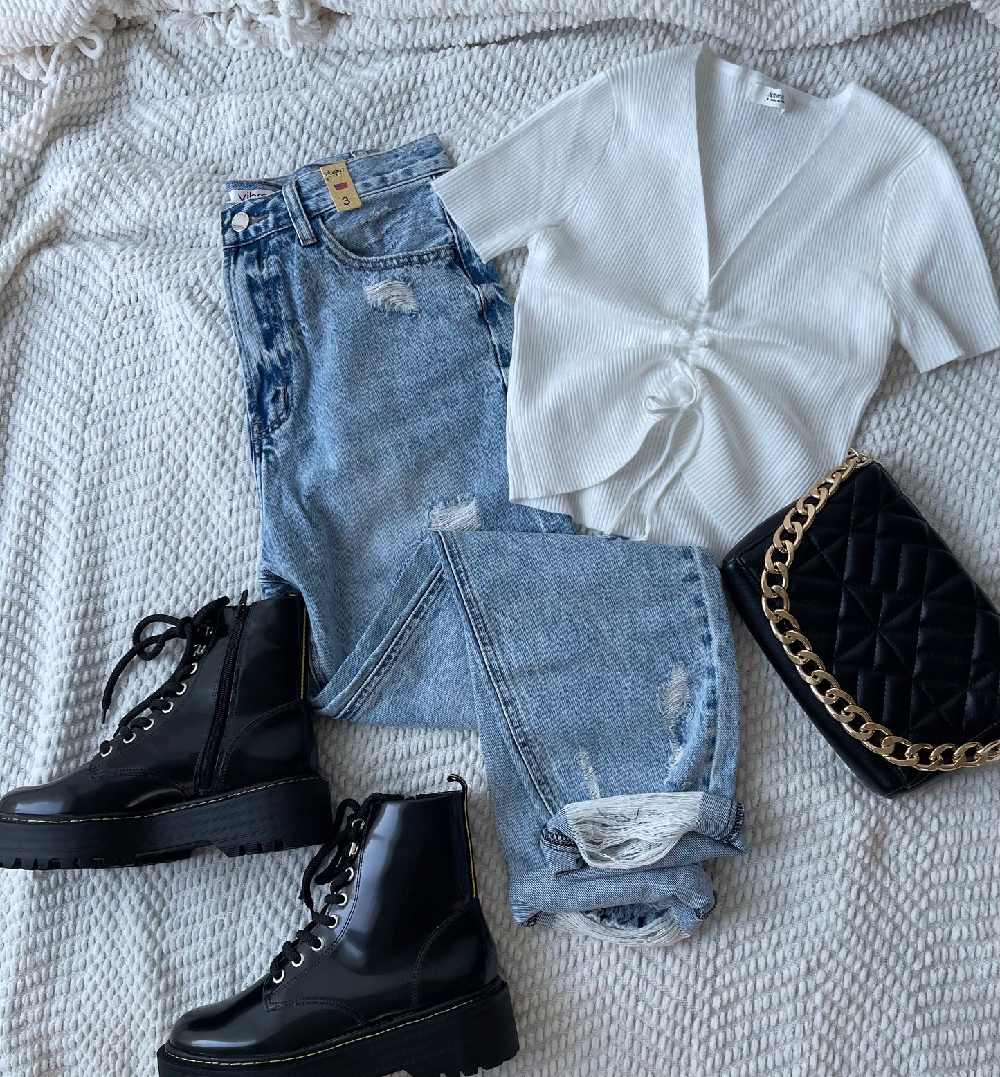 Vibrant Baggy Jeans